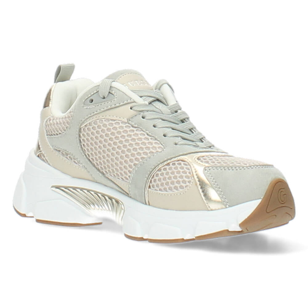 beige sneaker