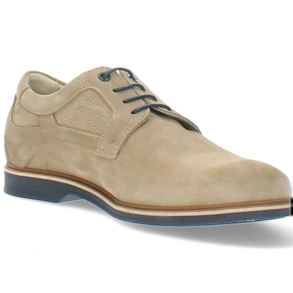 beige geklede schoen