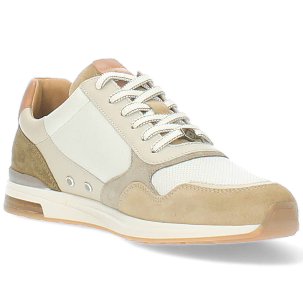 beige sneaker