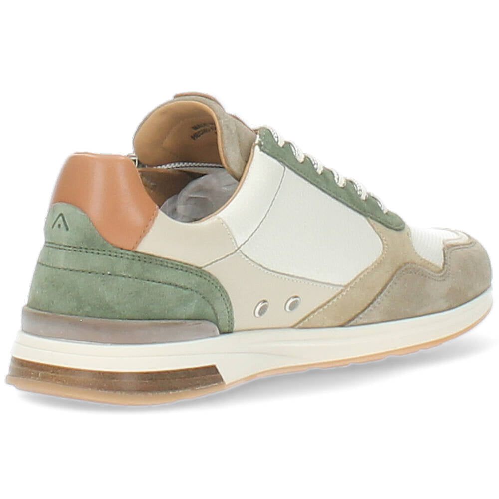 taupe sneaker