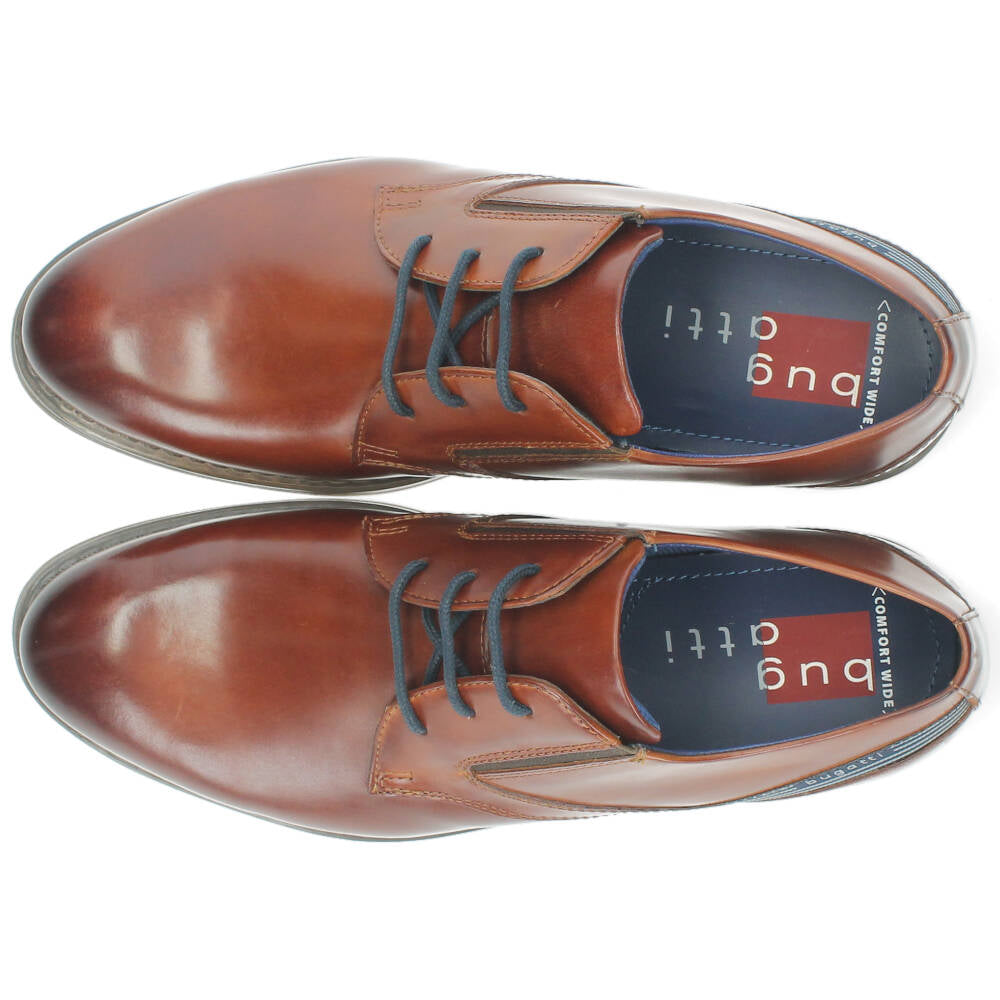 cognac geklede schoen