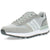 grijze sneaker