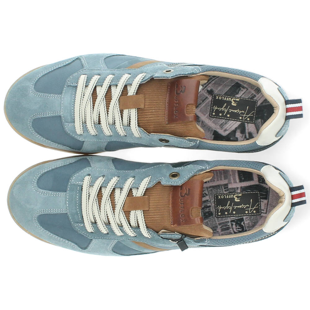blauwe sneaker
