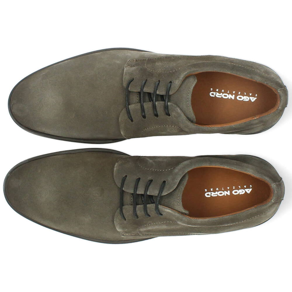 taupe geklede schoen