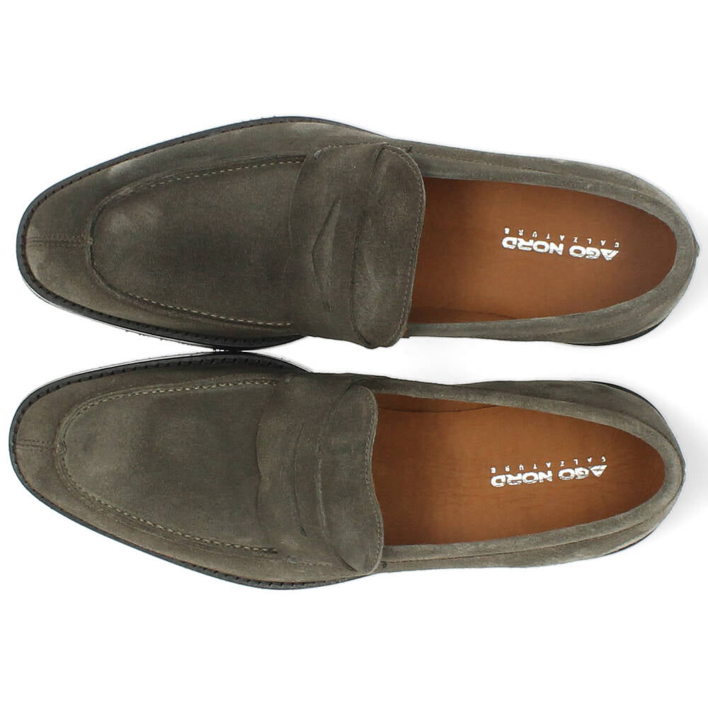 taupe moccasin