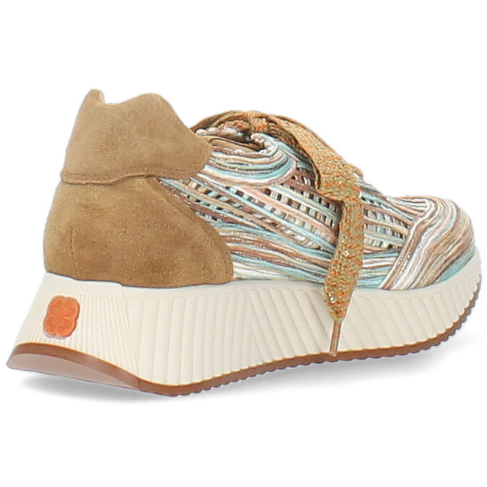 cognac sneaker