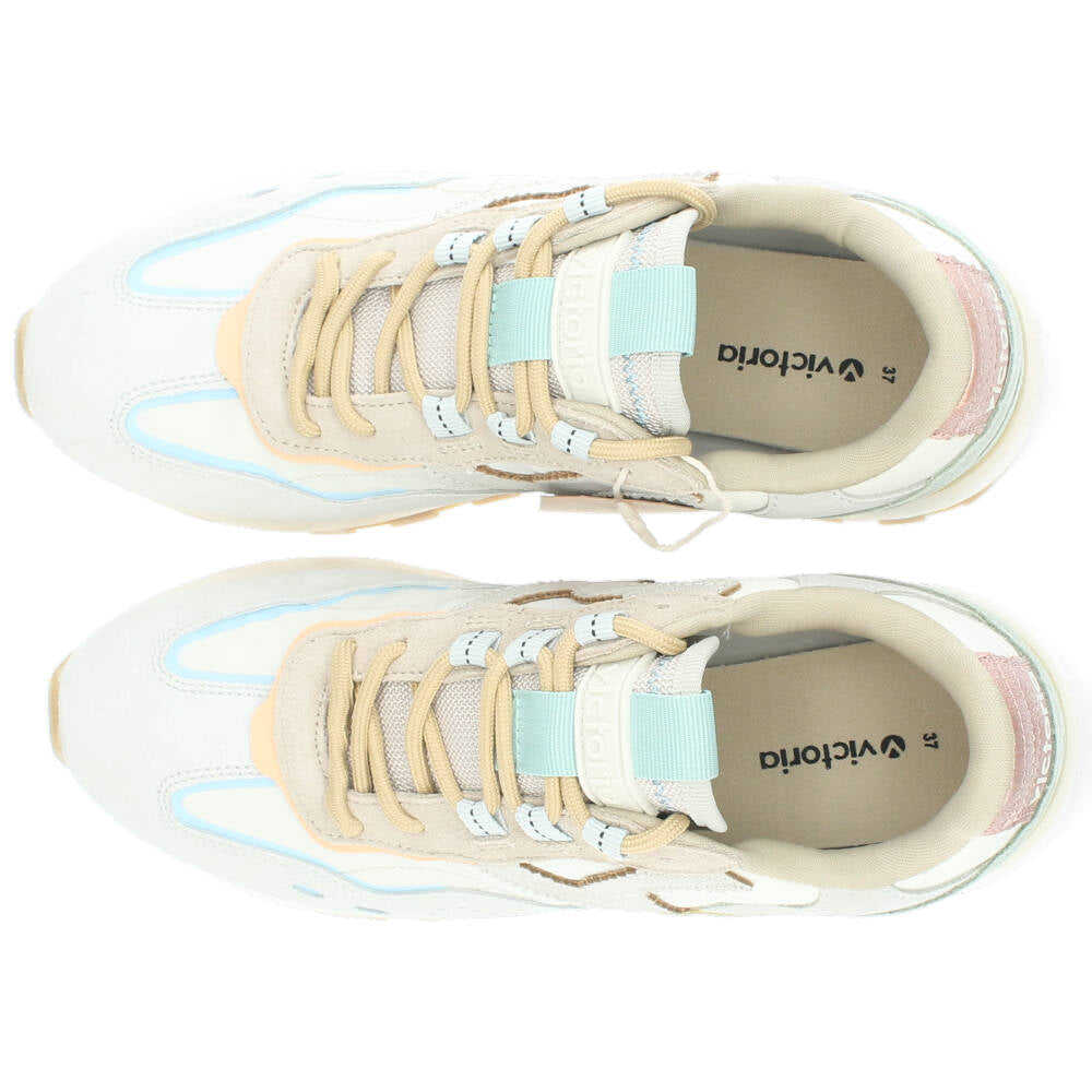 beige sneaker