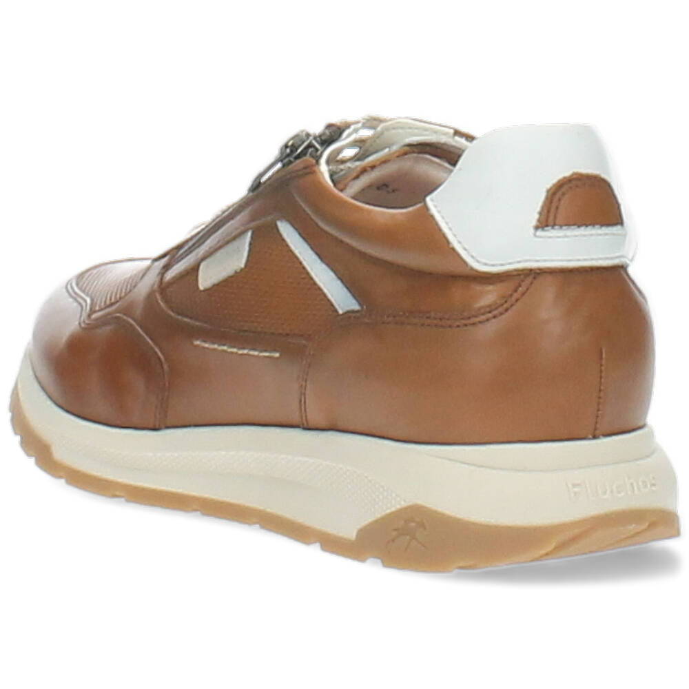 cognac sneaker