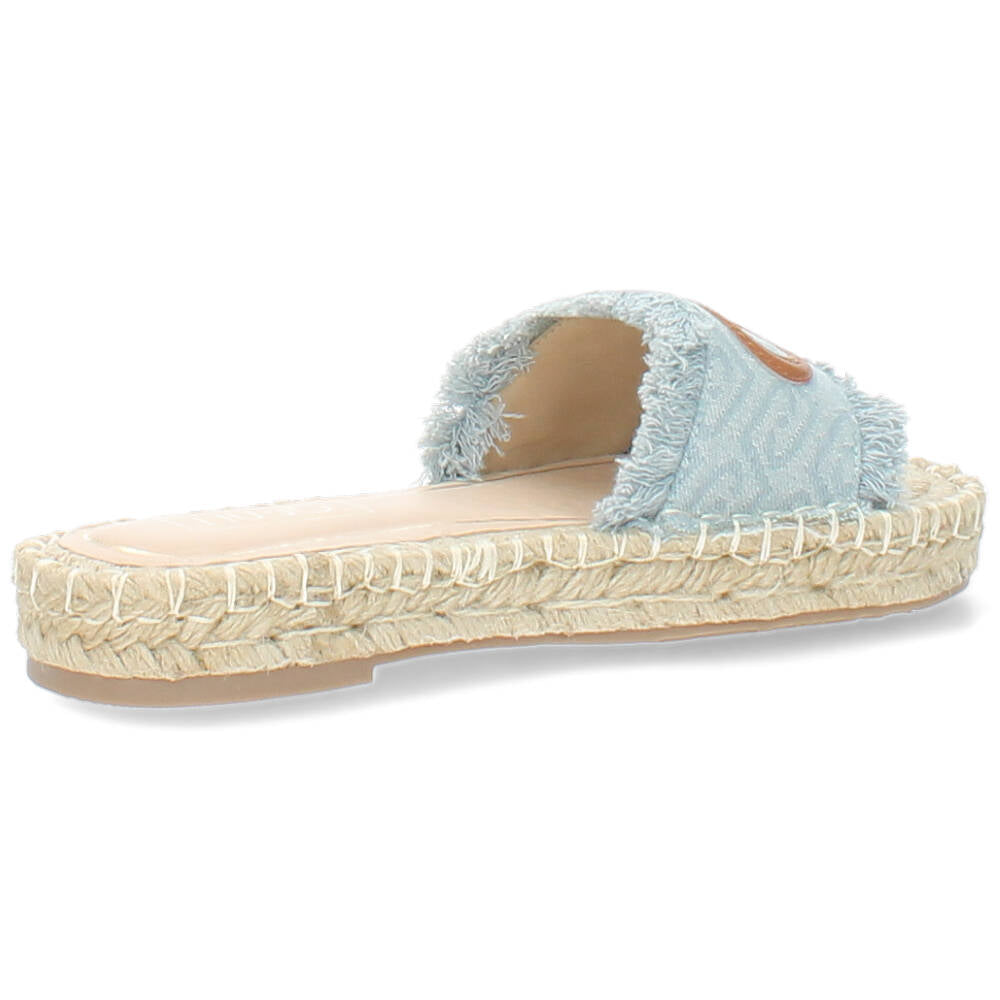 lichtblauwe slipper