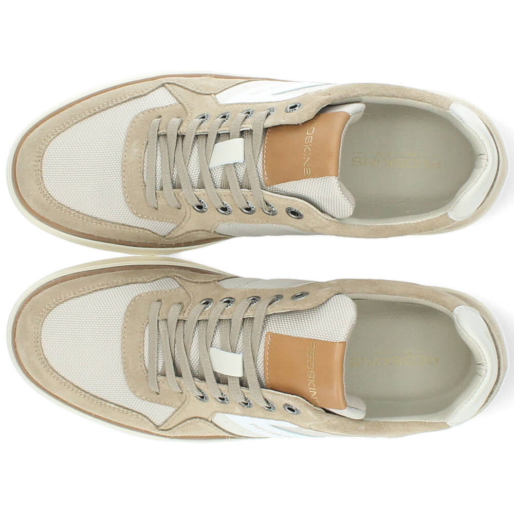beige sneaker