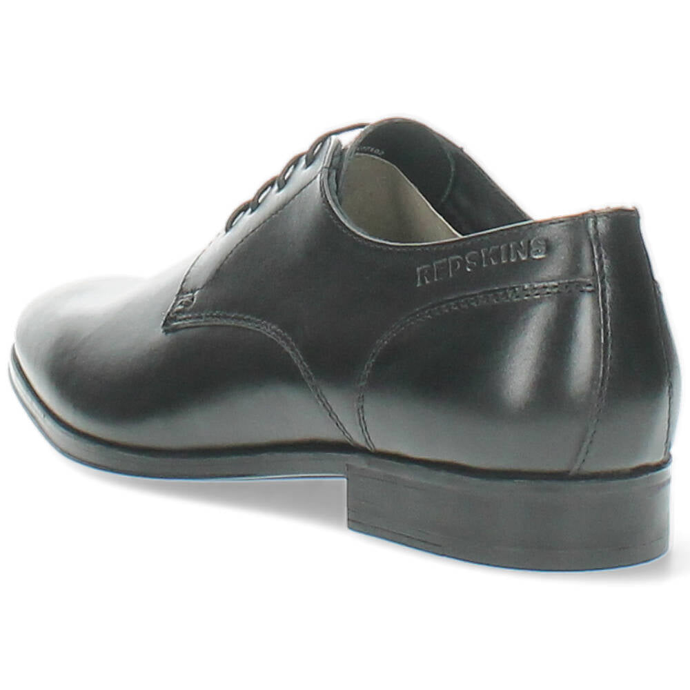 zwarte geklede herenschoen
