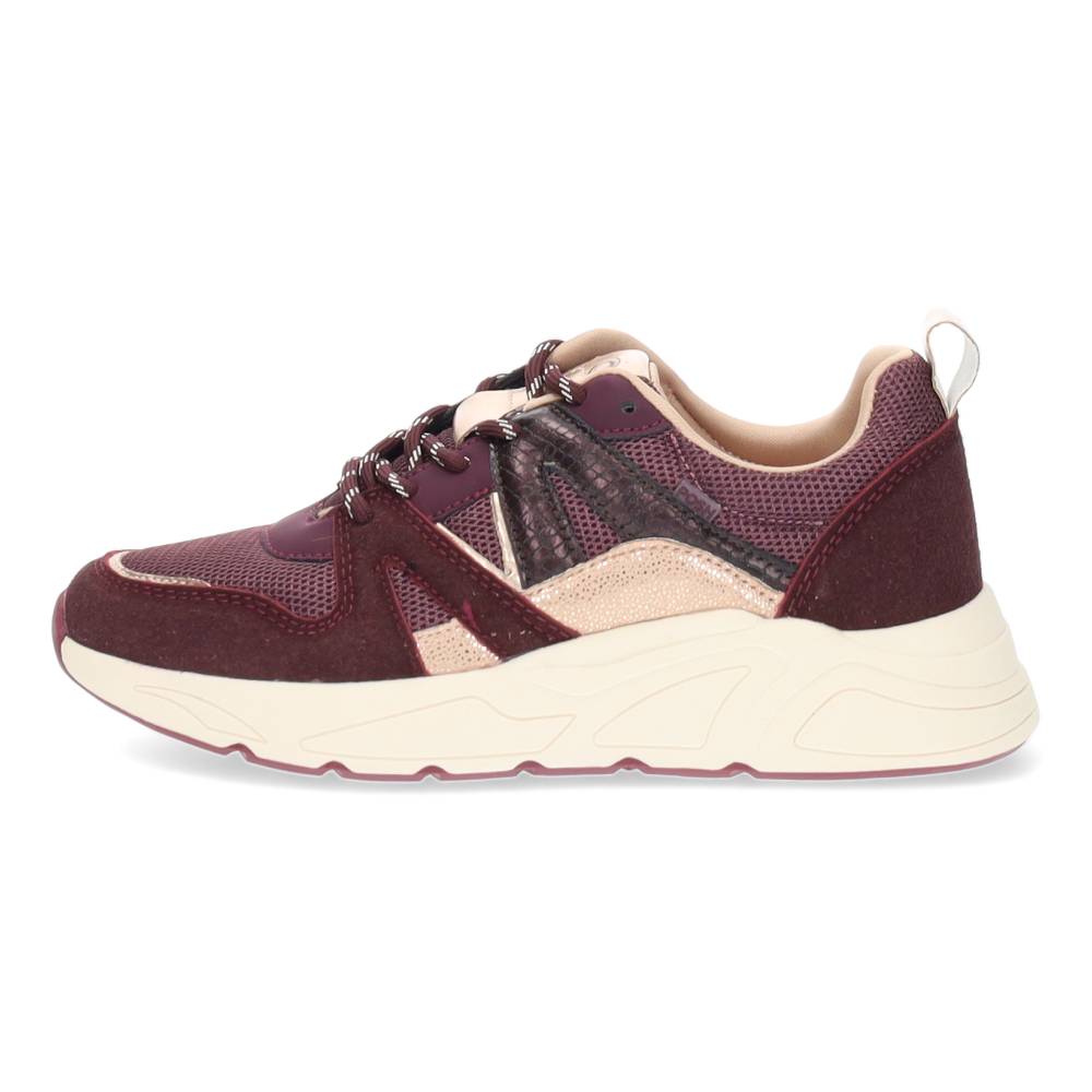 burgundy sneaker