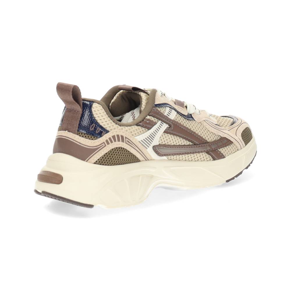 beige sneaker