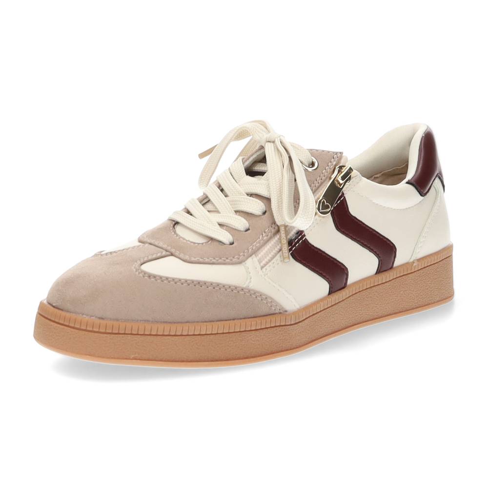 beige sneaker