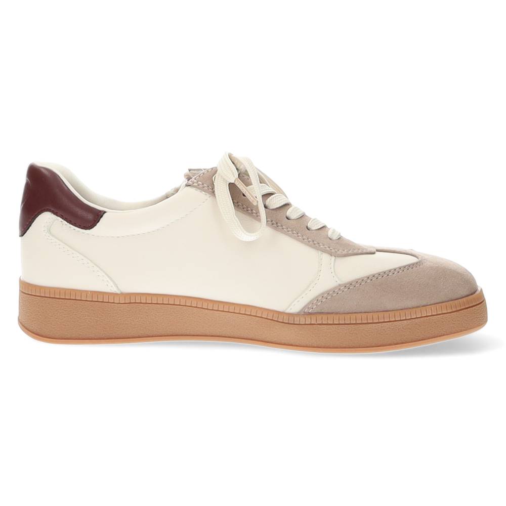 beige sneaker