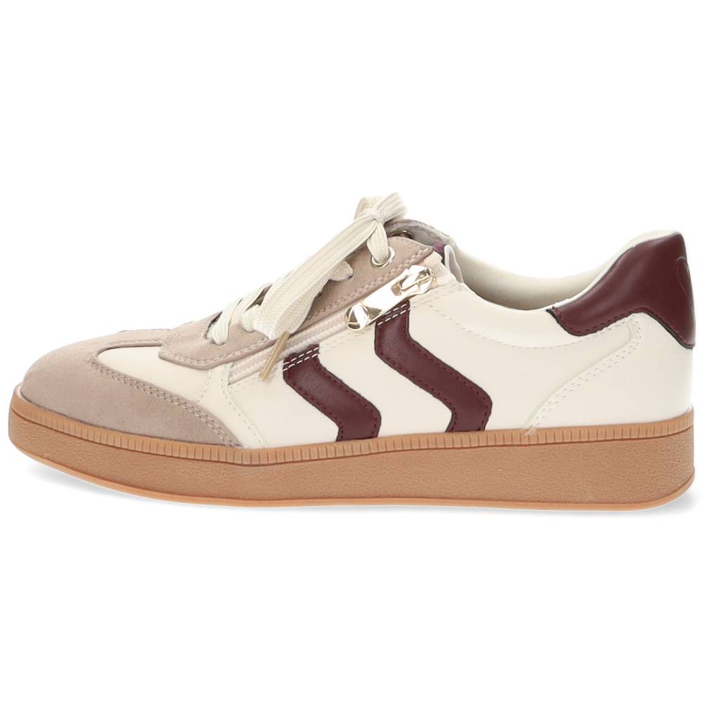 beige sneaker