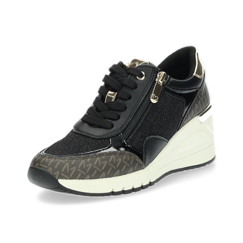 zwarte sneaker