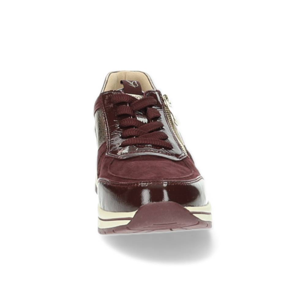 bordeaux sneaker