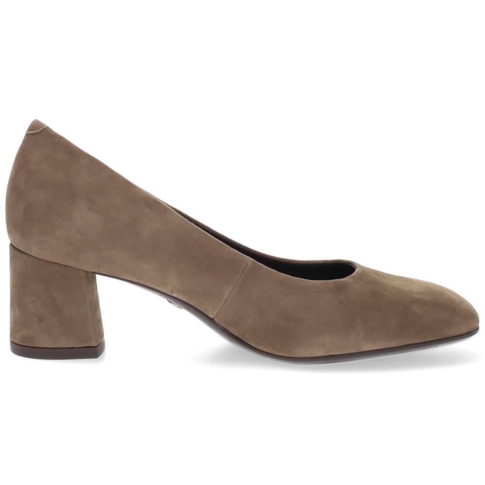 taupe pump