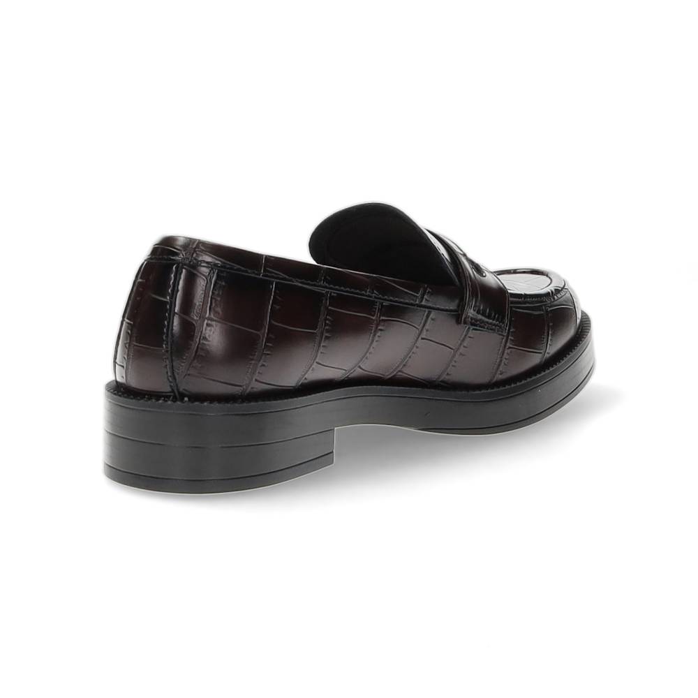 bruine mocassin