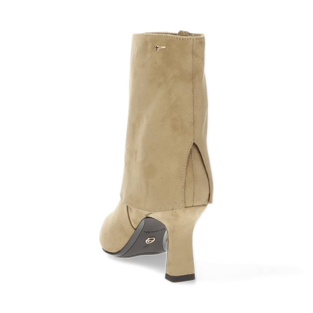 beige enkellaars