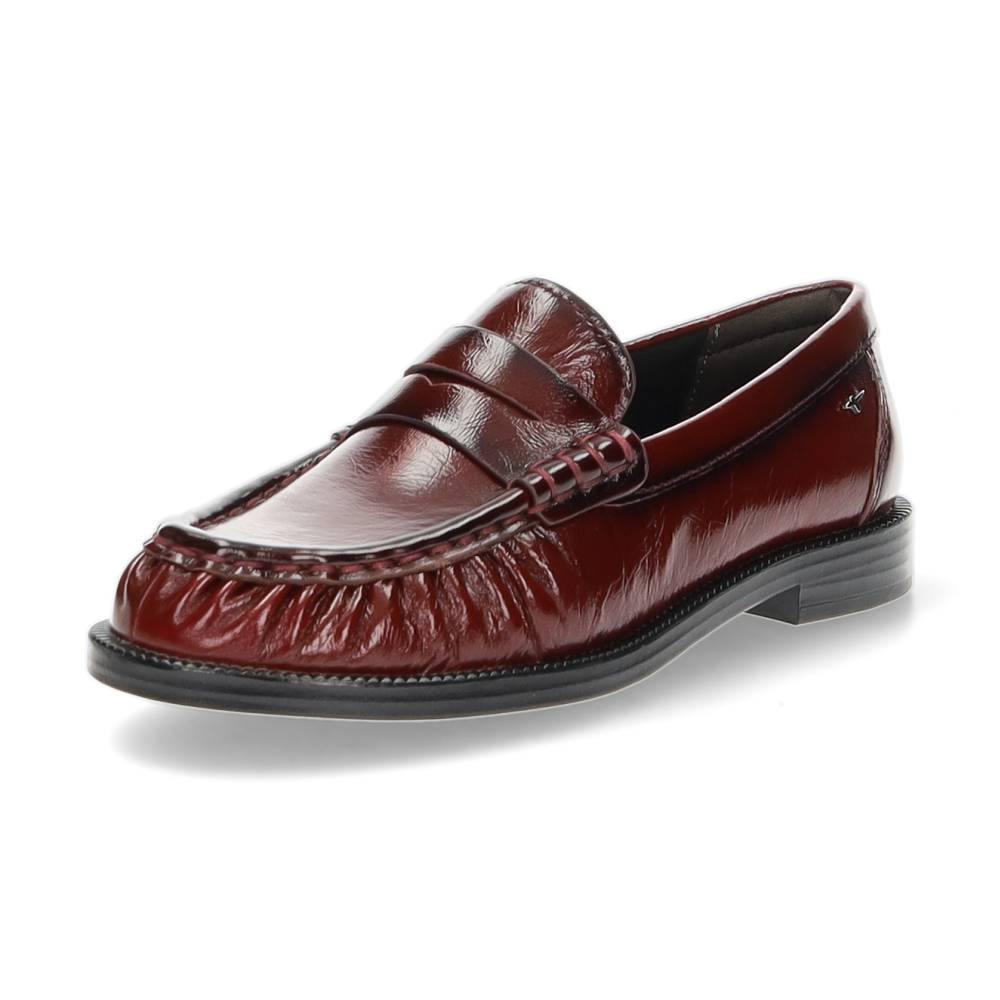 bordeaux loafer