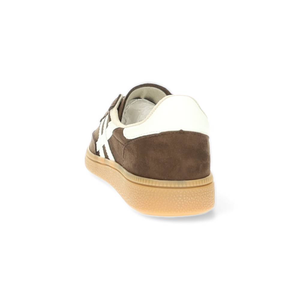 donkerbruine sneaker