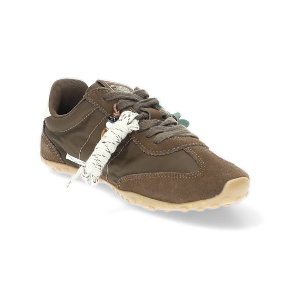 donkerbruine sneaker