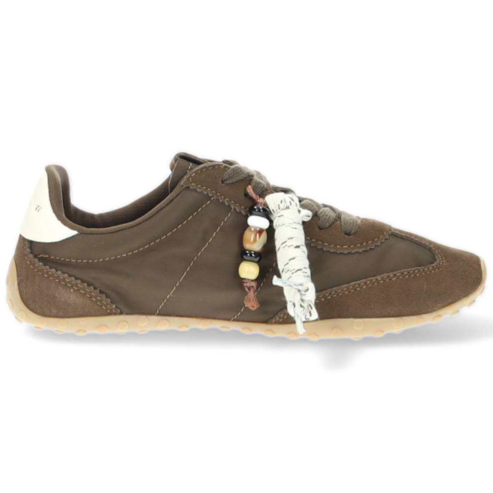 donkerbruine sneaker