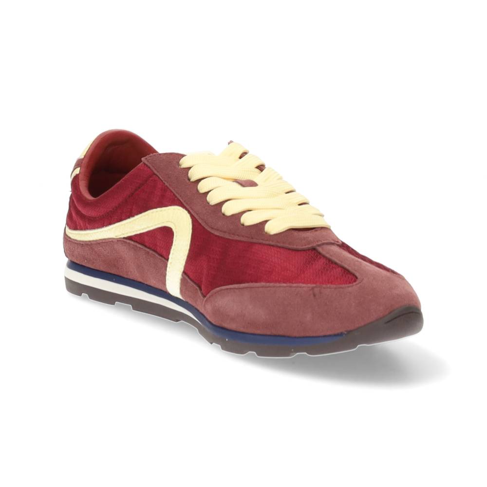 bordeaux sneaker
