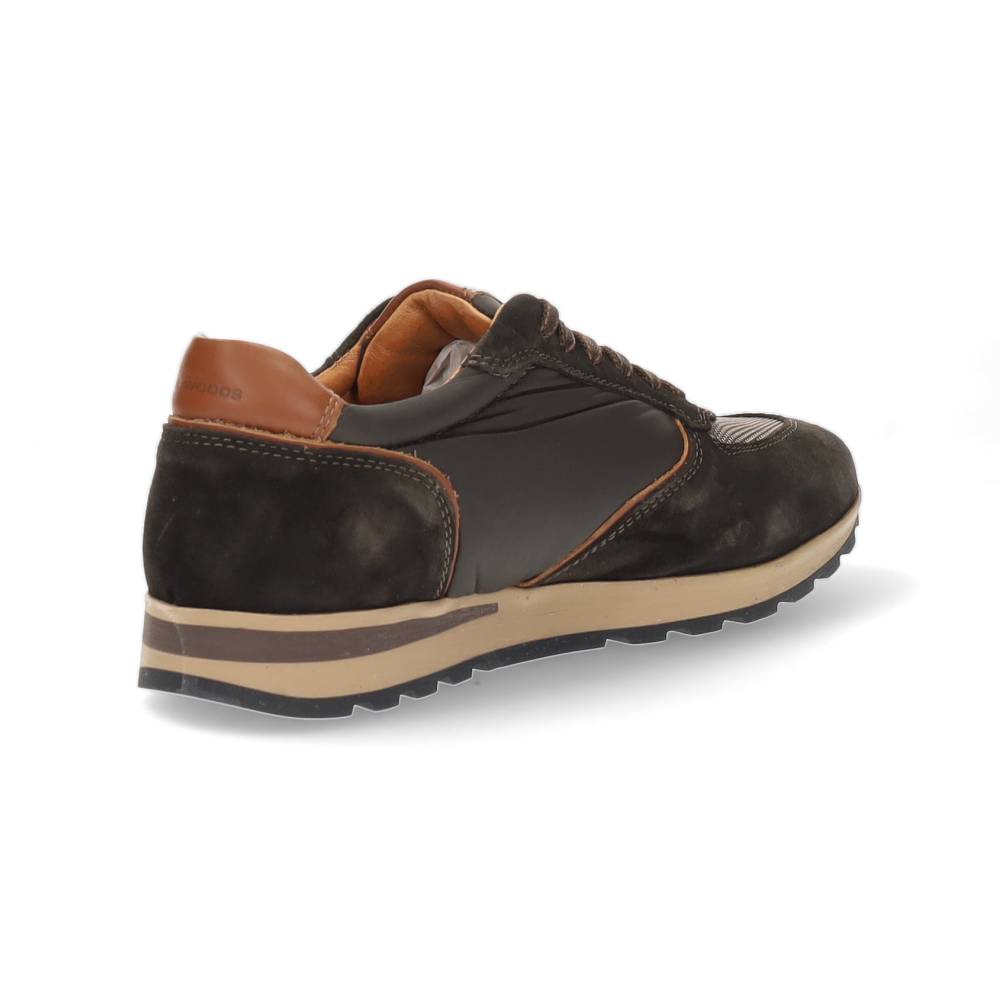 donkerbruine sneaker