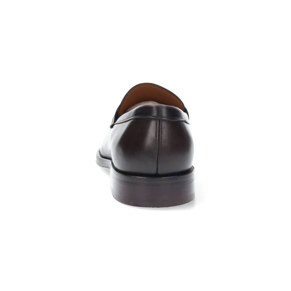 bruine geklede mocassin