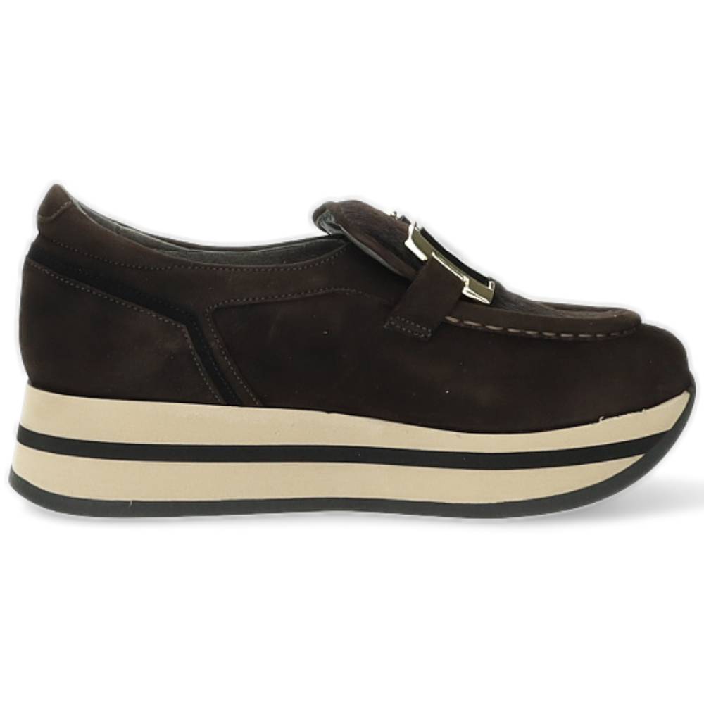bruine mocassin
