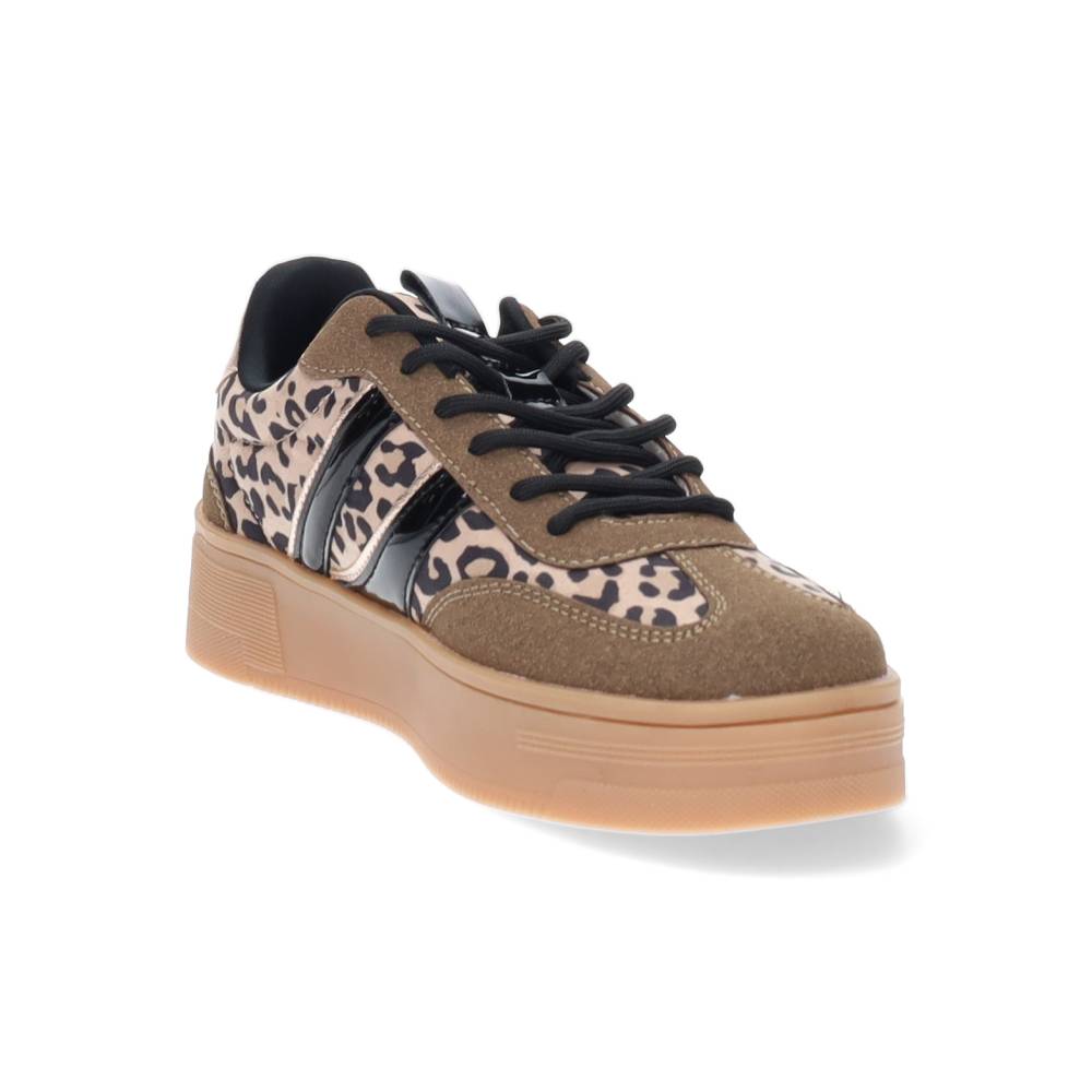 taupe sneaker
