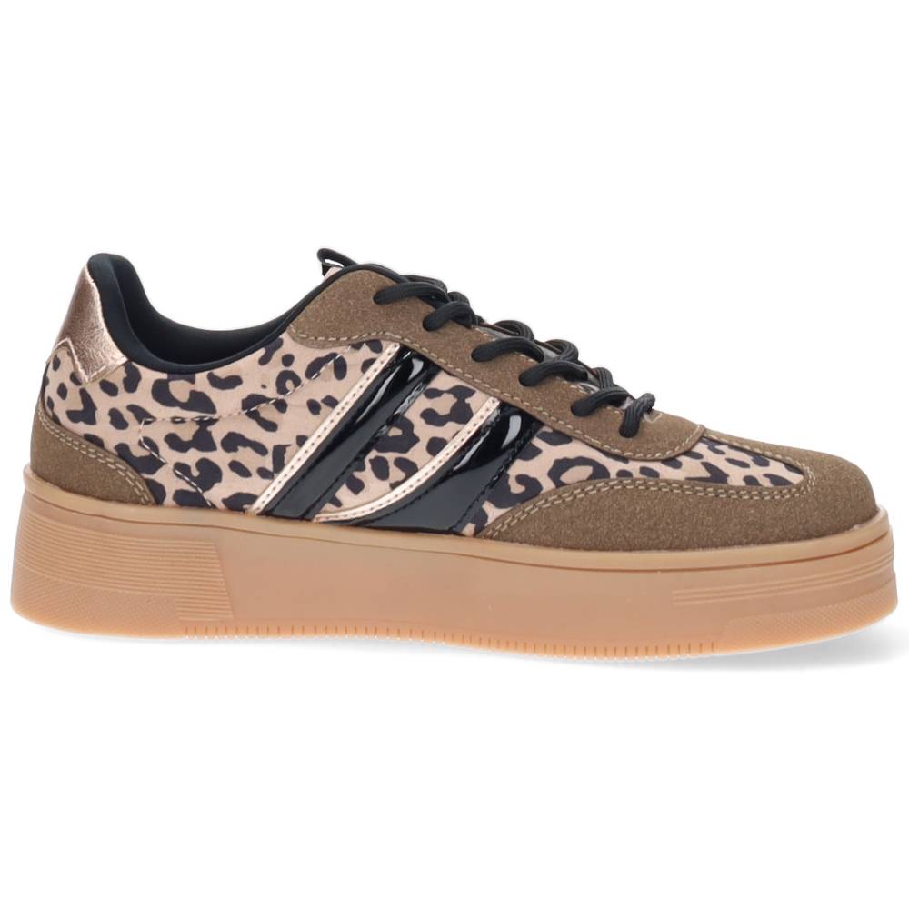 taupe sneaker