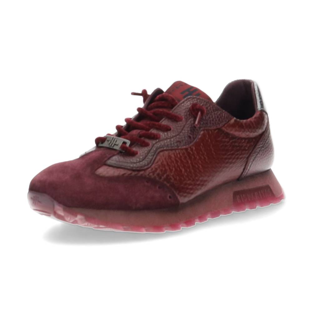 bordeaux sneaker