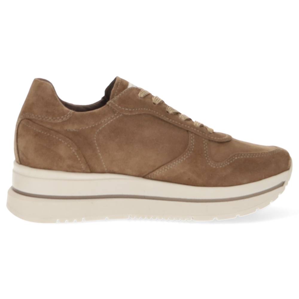 natural sneaker