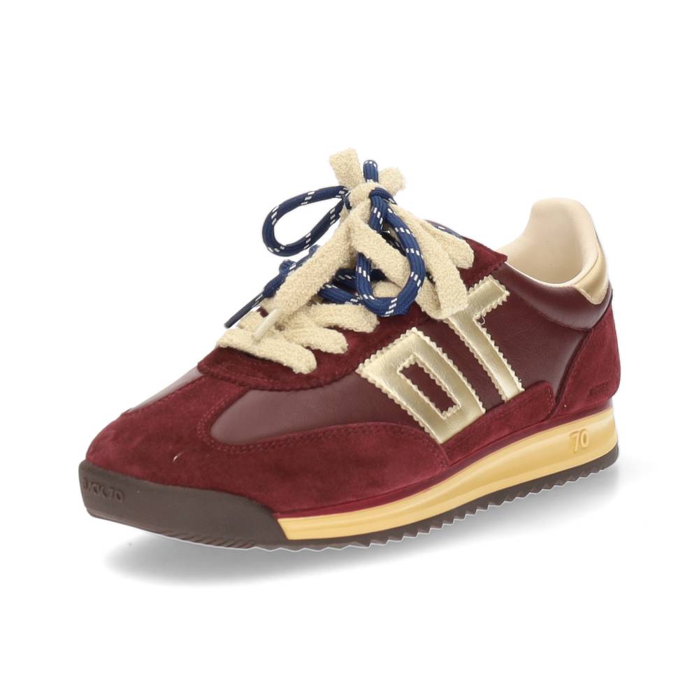bordeaux sneaker