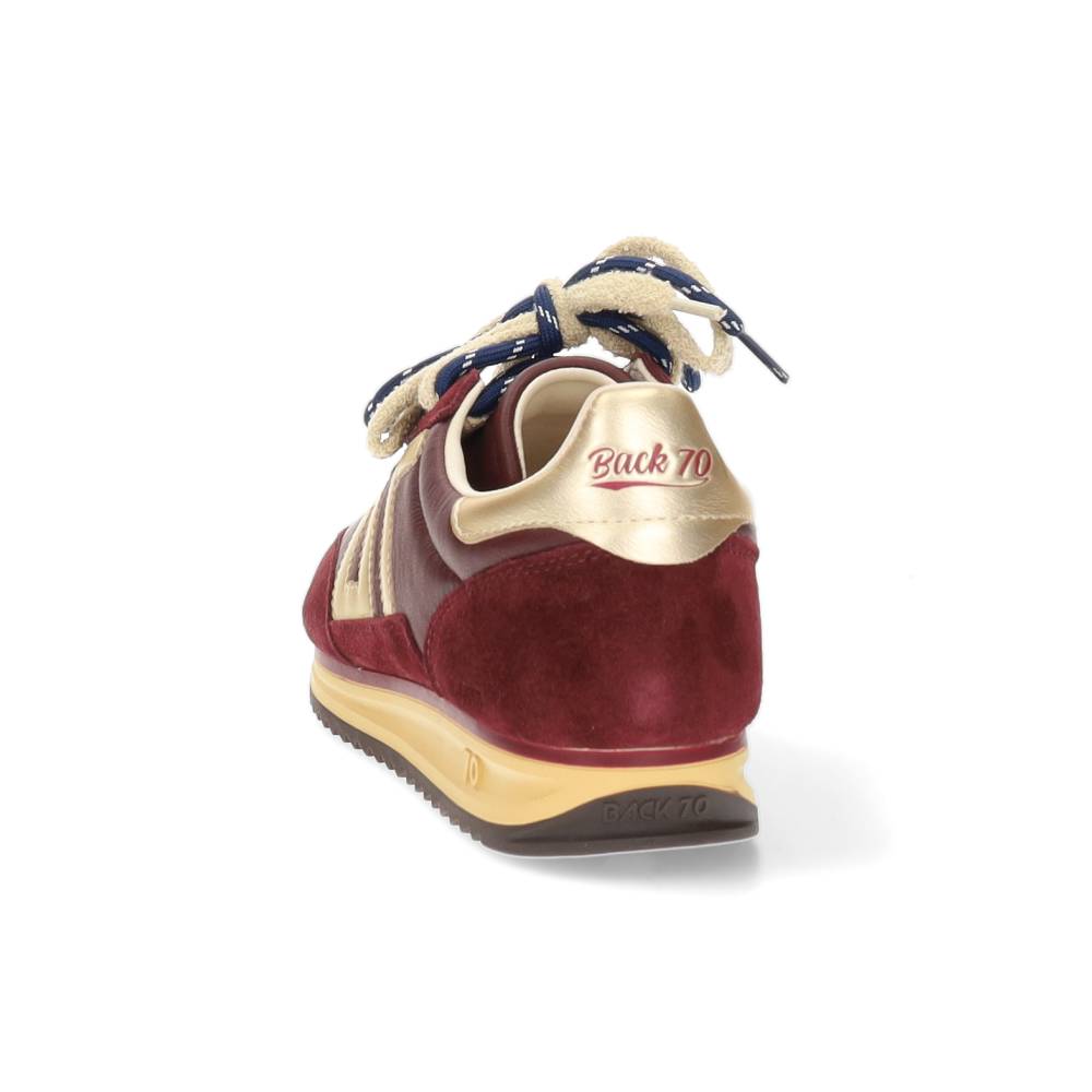 bordeaux sneaker