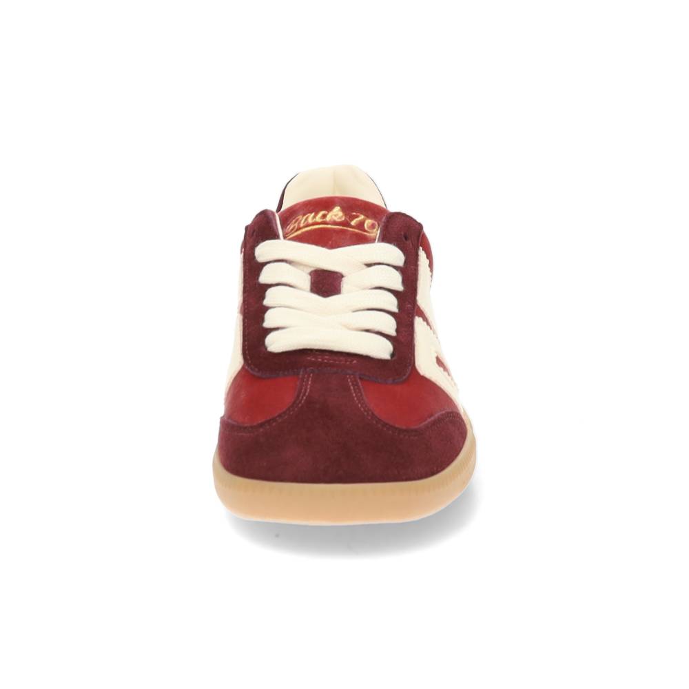 bordeaux sneaker