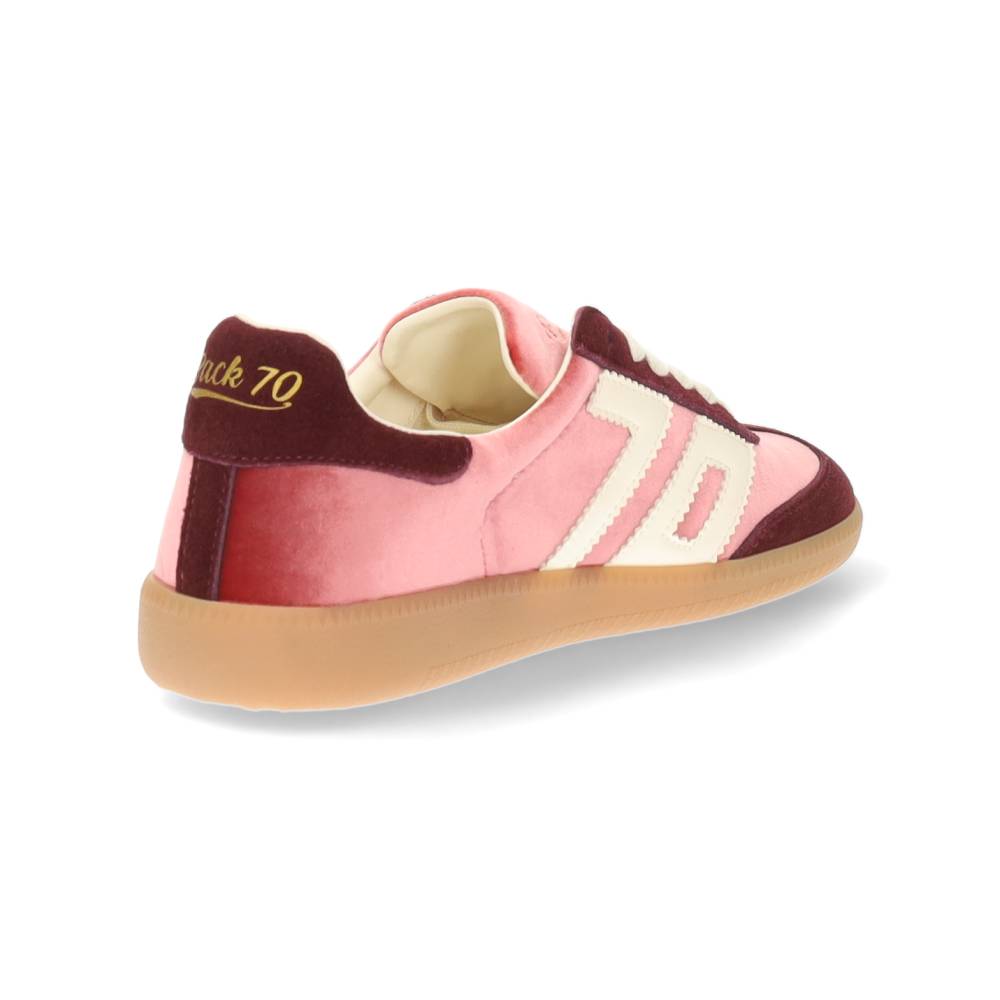 bordeaux sneaker