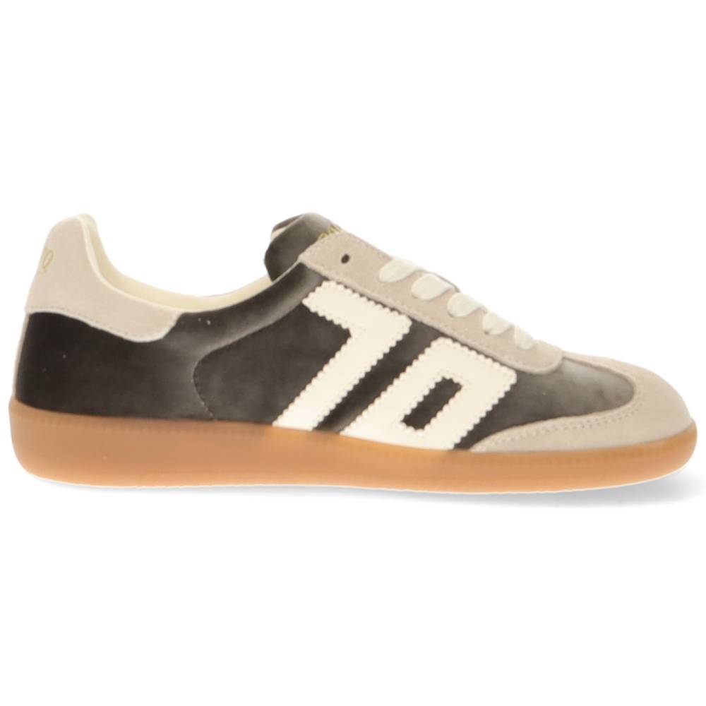 taupe sneaker