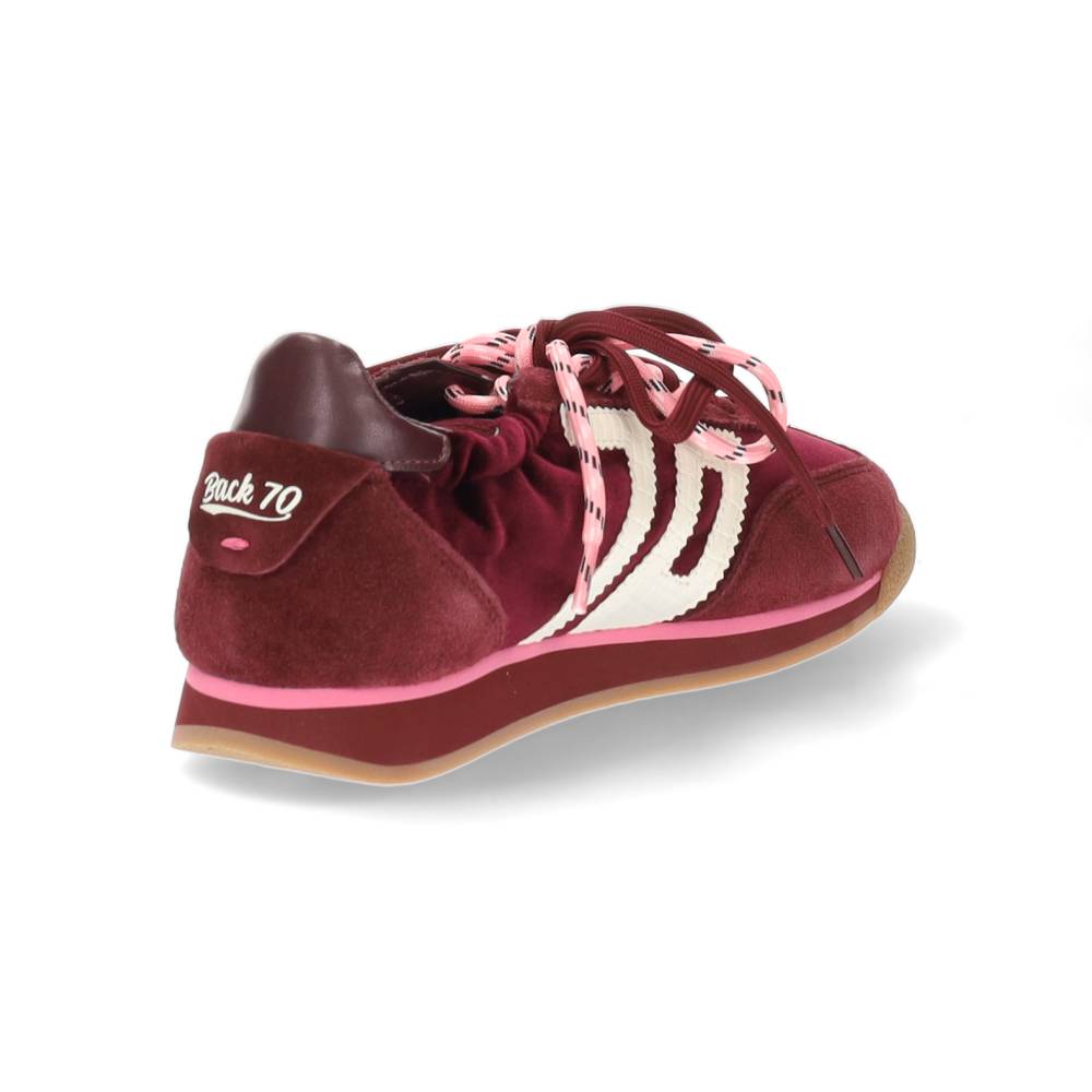 bordeaux sneaker