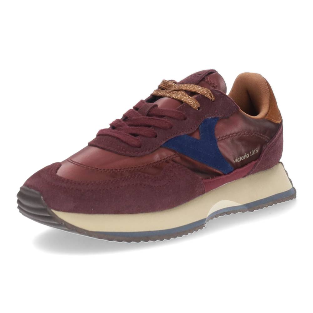 bordeaux sneaker