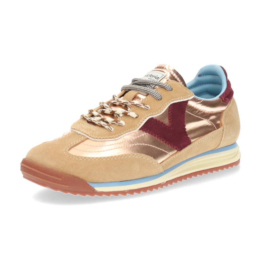 cognac sneaker