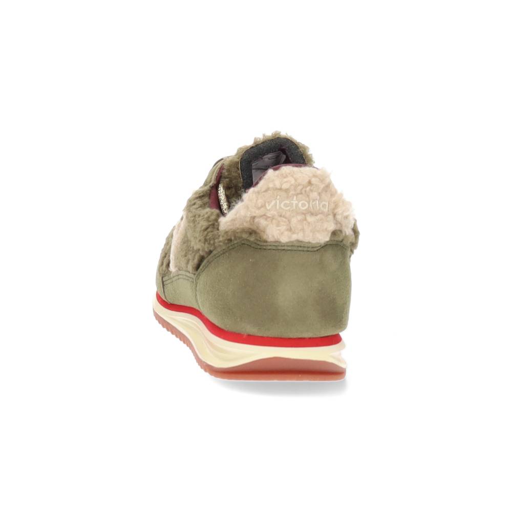 kaki sneaker