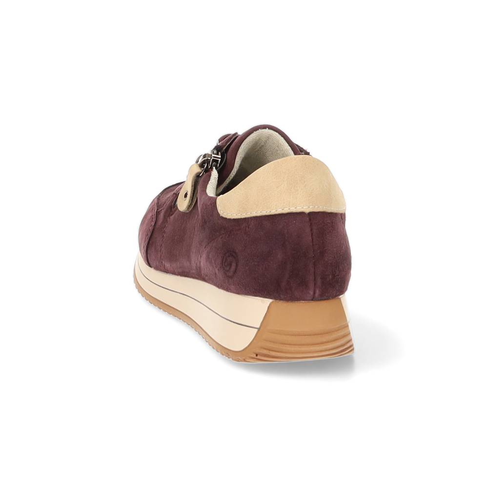bordeaux sneaker