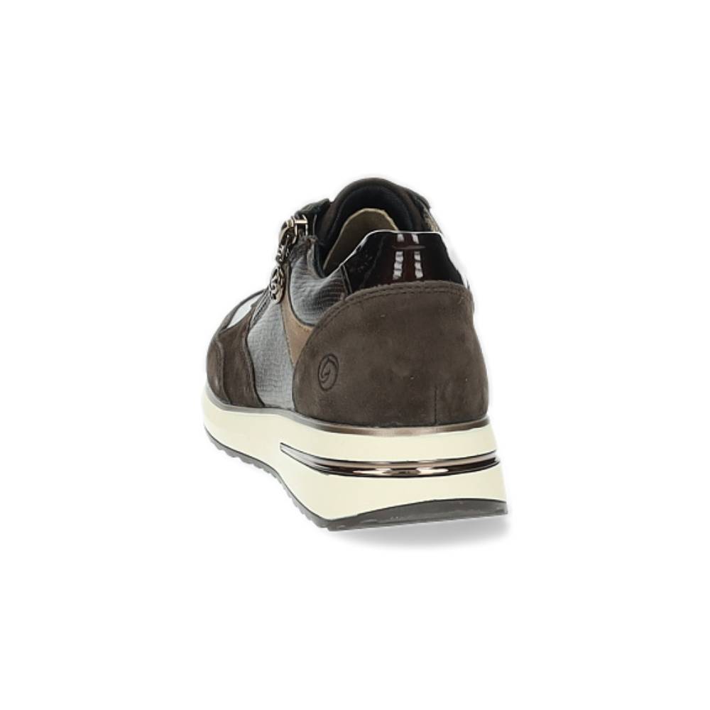 bruine sneaker