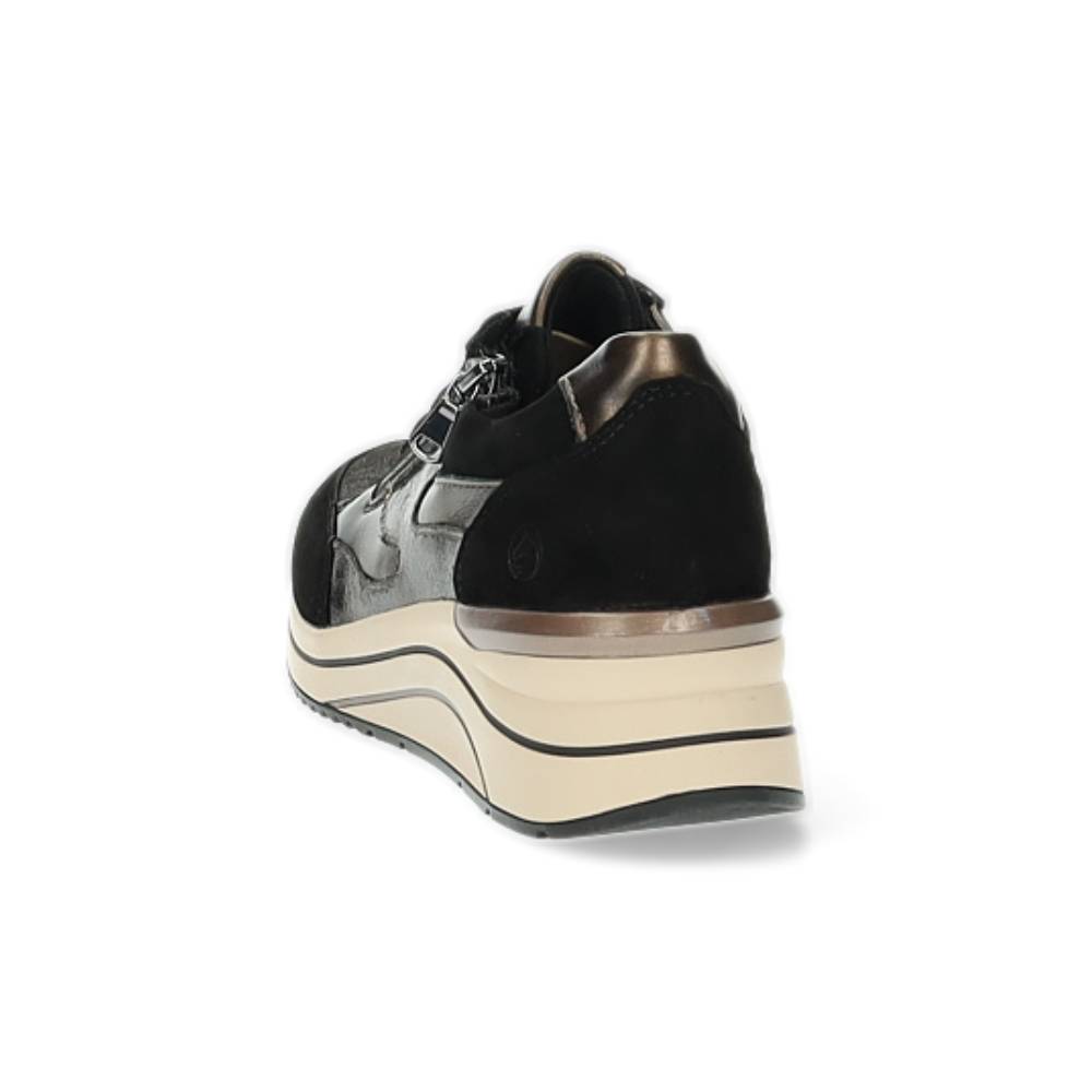 zwarte sneaker