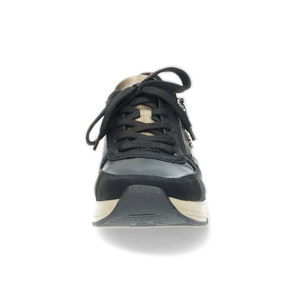 zwarte sneaker